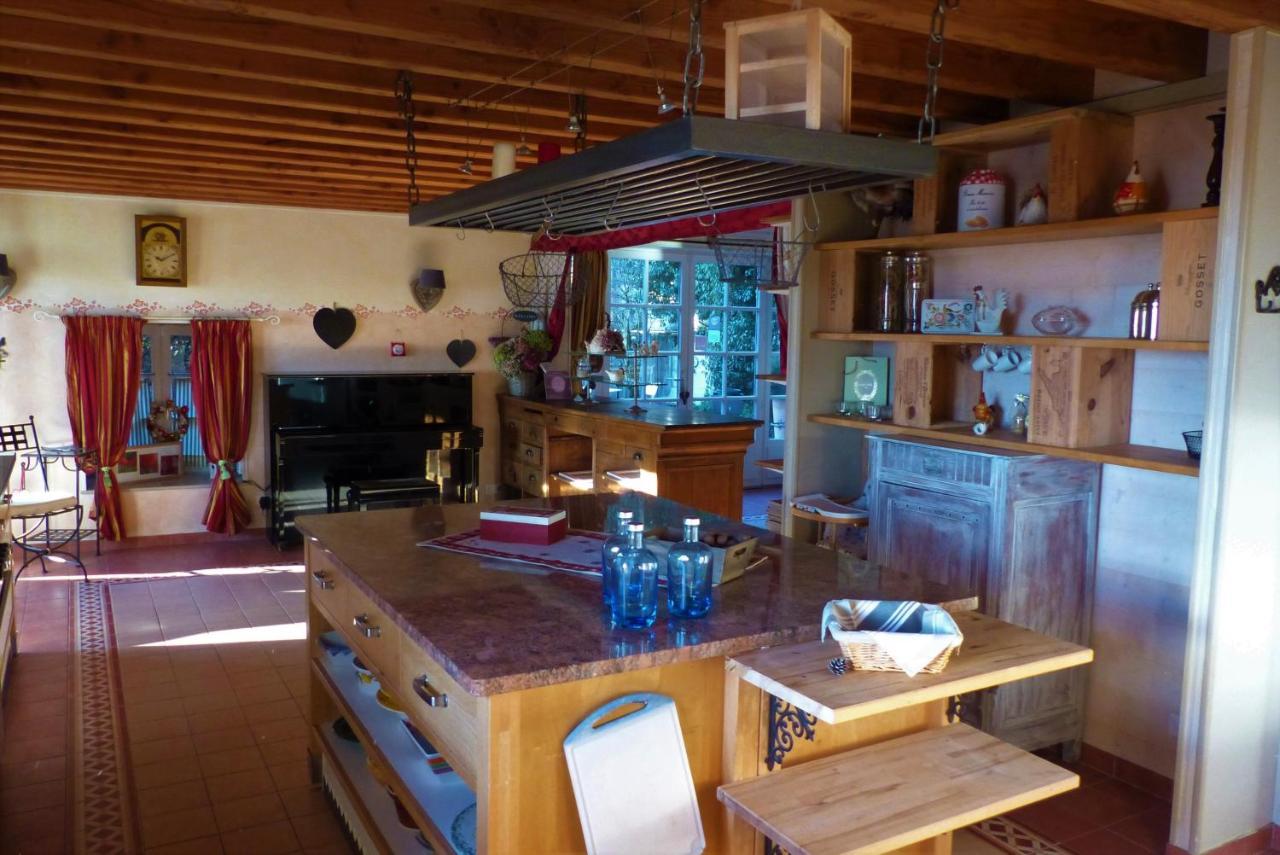 Gite Du Hameau D'Amignie Vernay Екстериор снимка